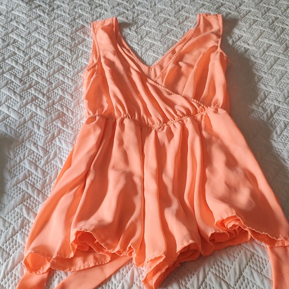Charlotte Russe coral romper size small